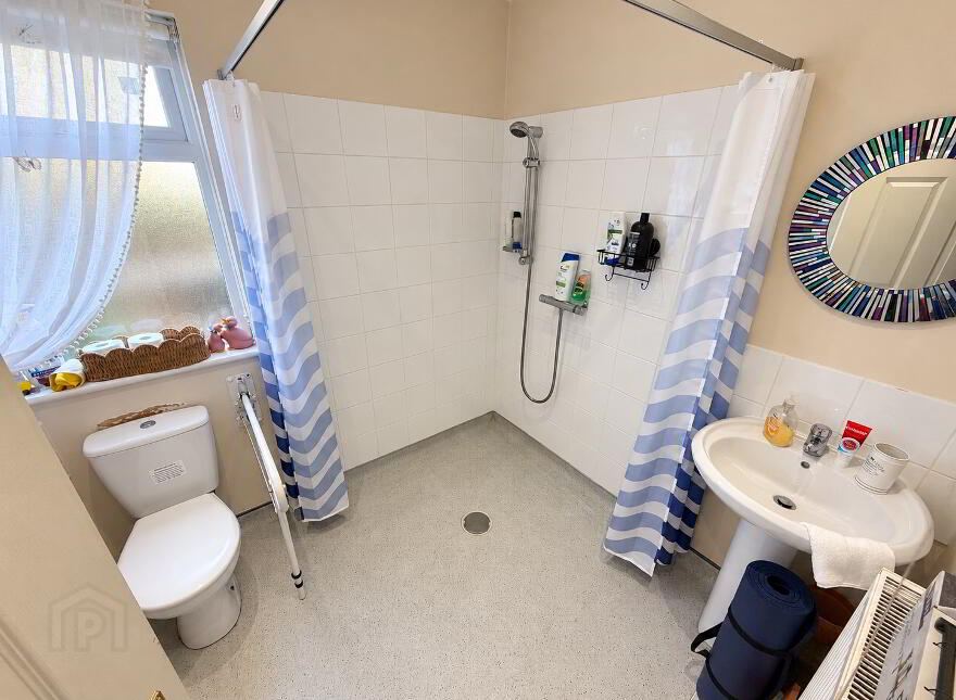 8 Bentley Terrace, Waterside, L’derry, BT47 6BN