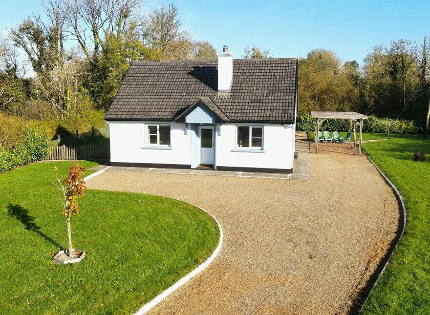 Curraghard, Lisacul, Lisacul, F45F242