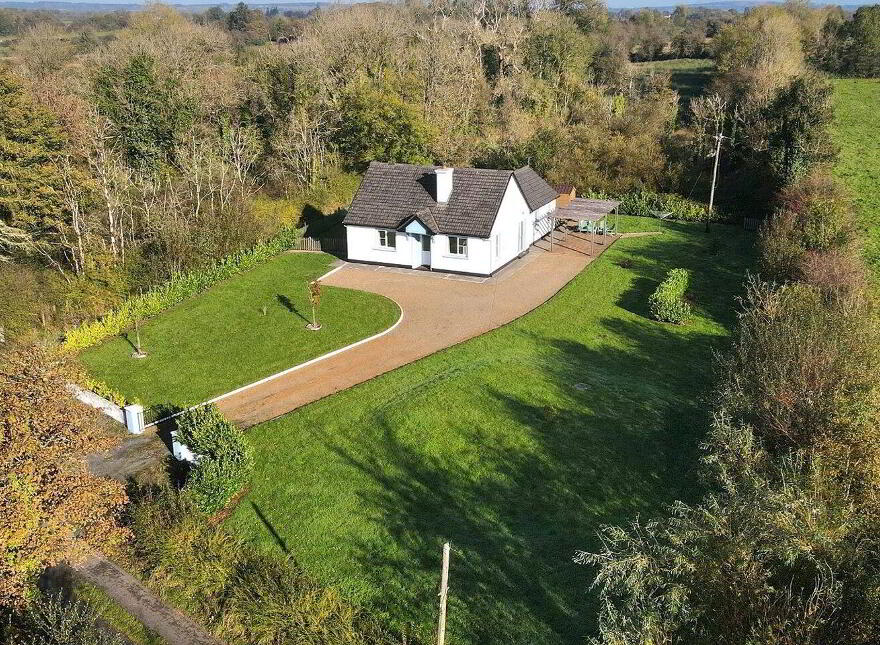 Curraghard, Lisacul, Lisacul, F45F242