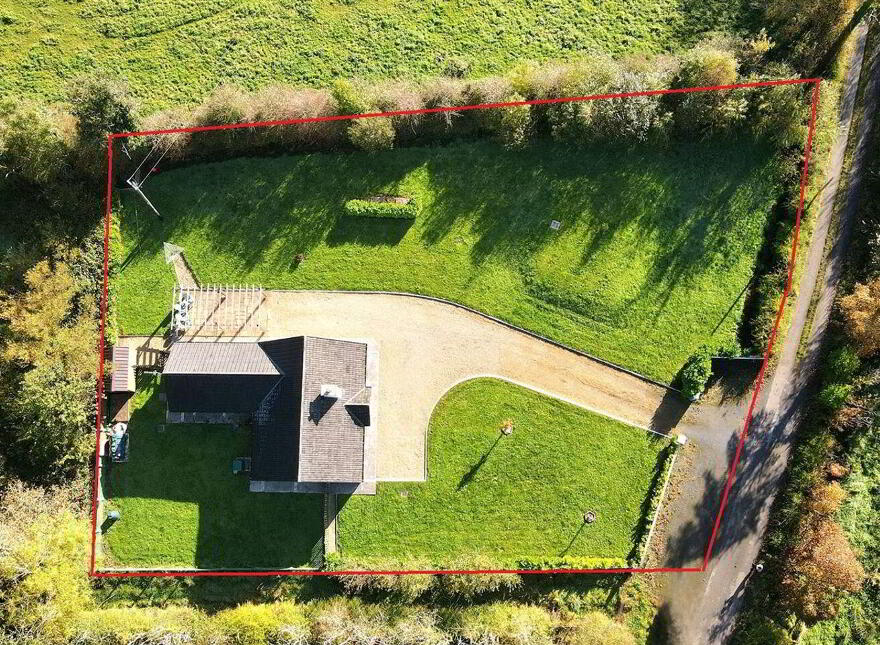 Curraghard, Lisacul, Lisacul, F45F242