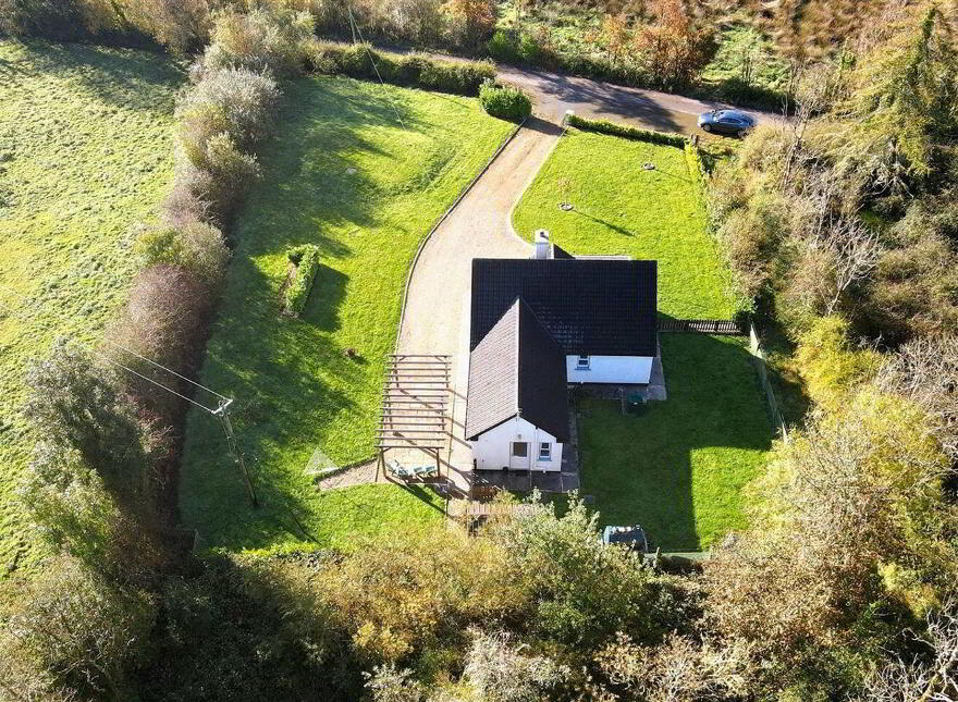 Curraghard, Lisacul, Lisacul, F45F242