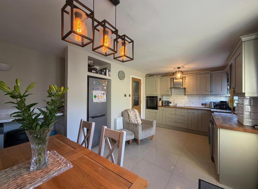 76 Hollymount Park, Waterside, Derry, BT47 3UP