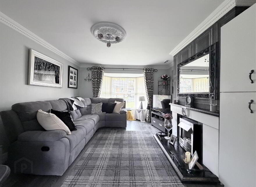 7 Grangewood Court, Waterside, L'Derry, BT47 5WT