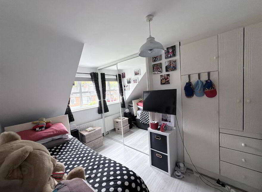 7 Grangewood Court, Waterside, L'Derry, BT47 5WT