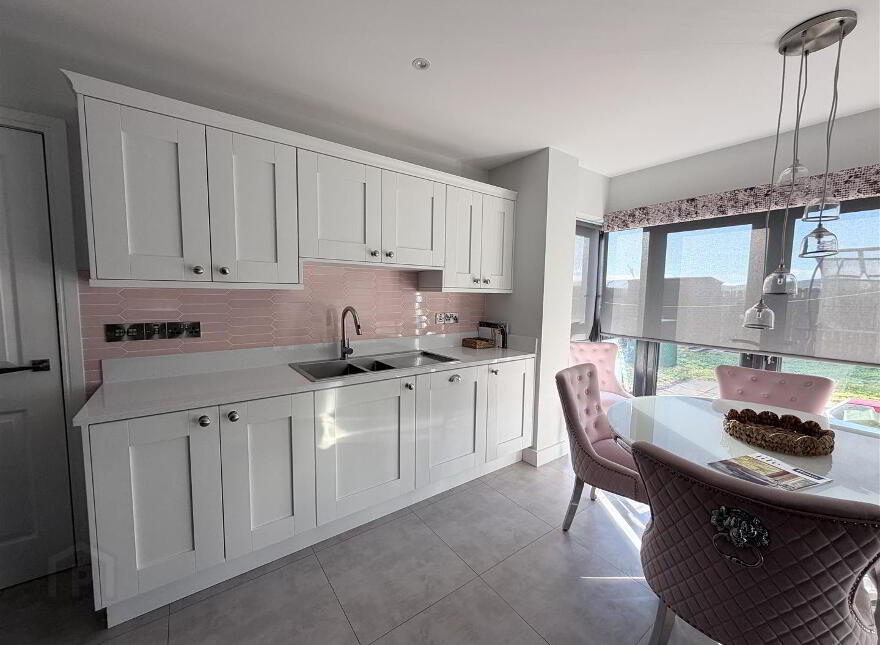 12a Cumber View, Claudy, L'Derry, BT47 4FG