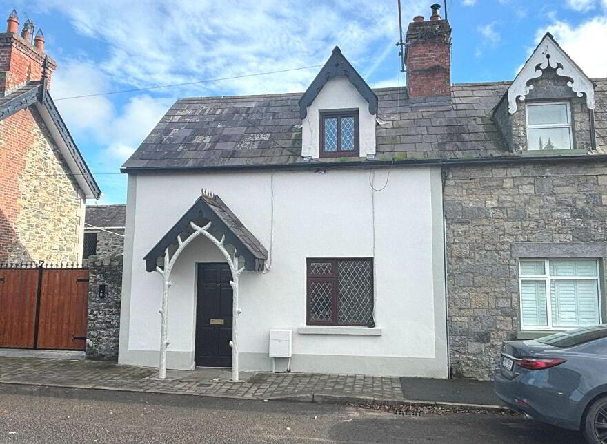 12 New Street, Virginia, A82FC86