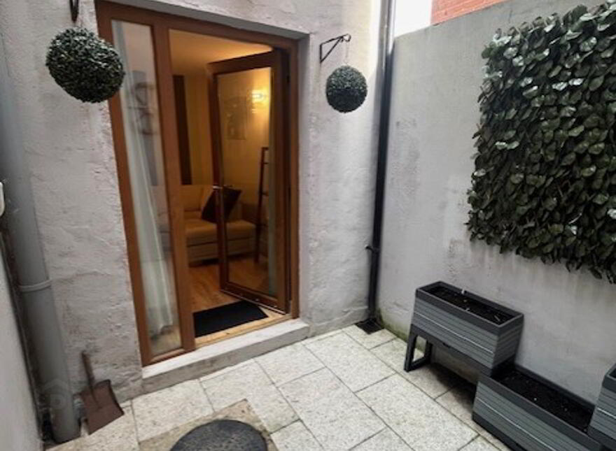 Flat 3, 375 Antrim Road, Belfast, BT15 3BG