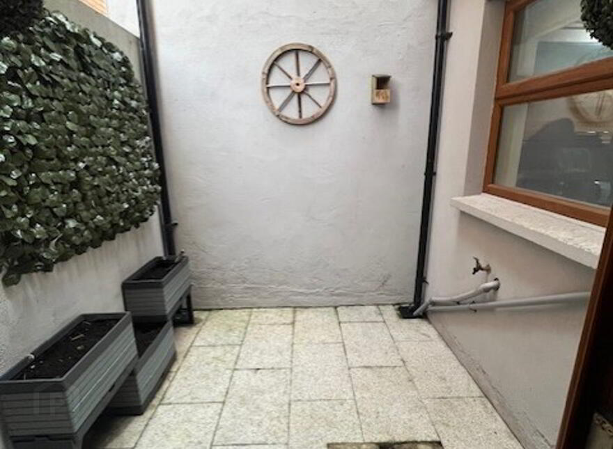 Flat 3, 375 Antrim Road, Belfast, BT15 3BG