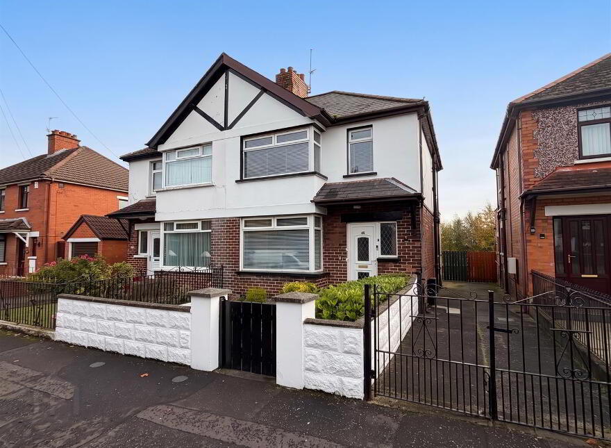 45 Dunkeld Gardens, Belfast, BT14 6NT