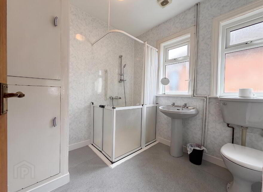 45 Dunkeld Gardens, Belfast, BT14 6NT