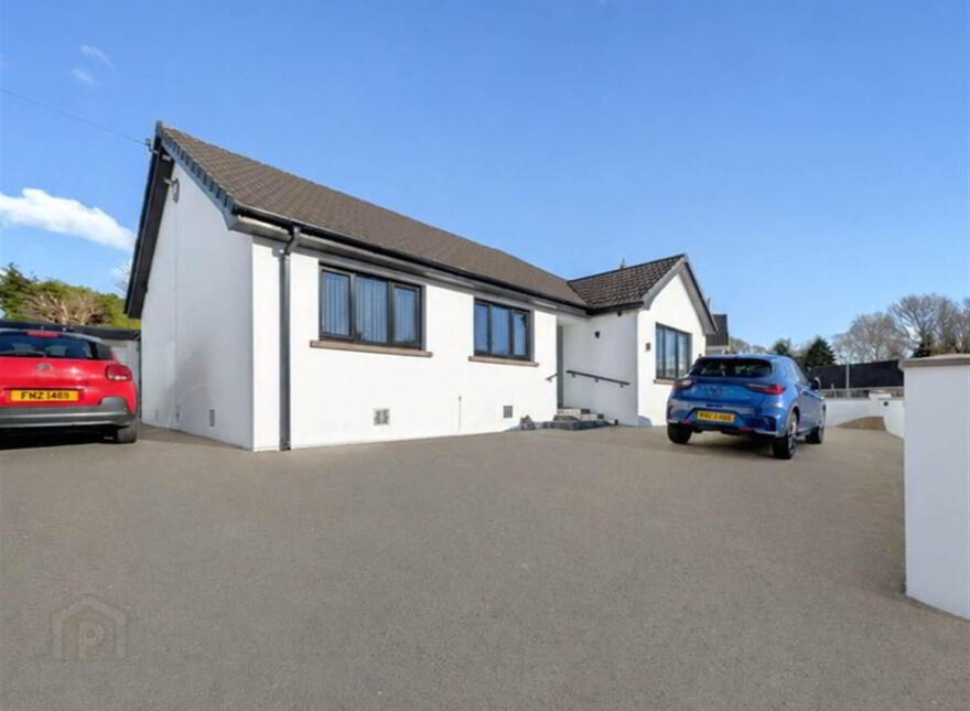 6 Traherne Gardens, Lisburn, BT27 5QW