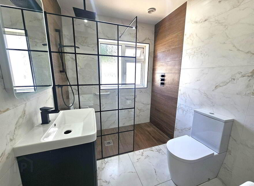 6 Traherne Gardens, Lisburn, BT27 5QW