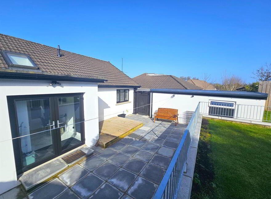 6 Traherne Gardens, Lisburn, BT27 5QW