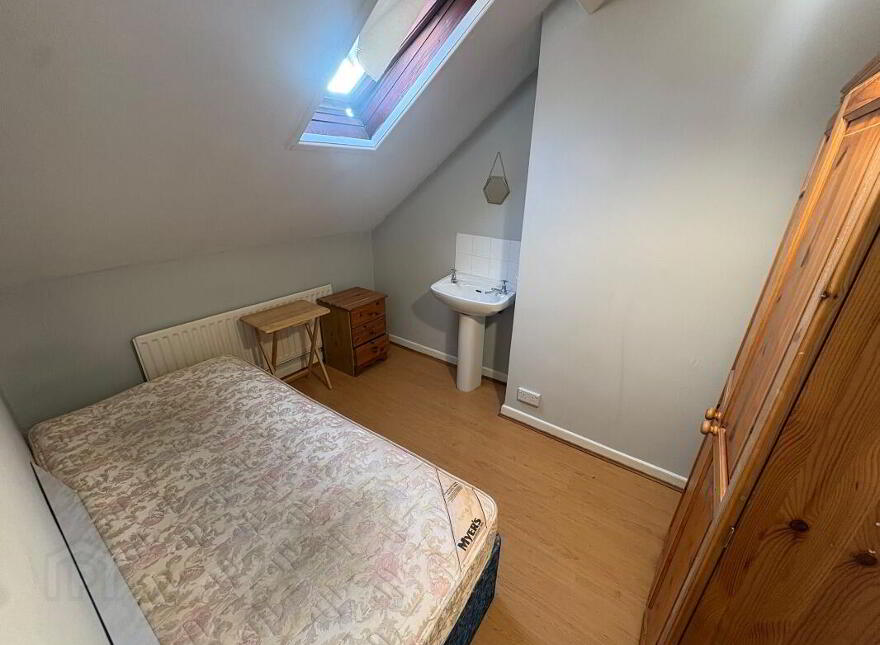 52 Melrose Street, Belfast, BT9 7DN