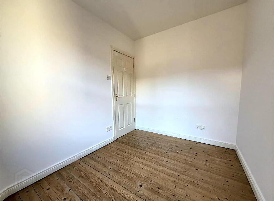 69 Connsbrook Avenue, Belfast, BT4 1JW