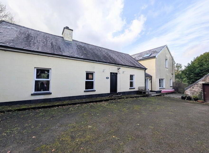 Cleggan Cottage, Ballycahane, Ballinahinch, Ballinahinch, V94P2P0