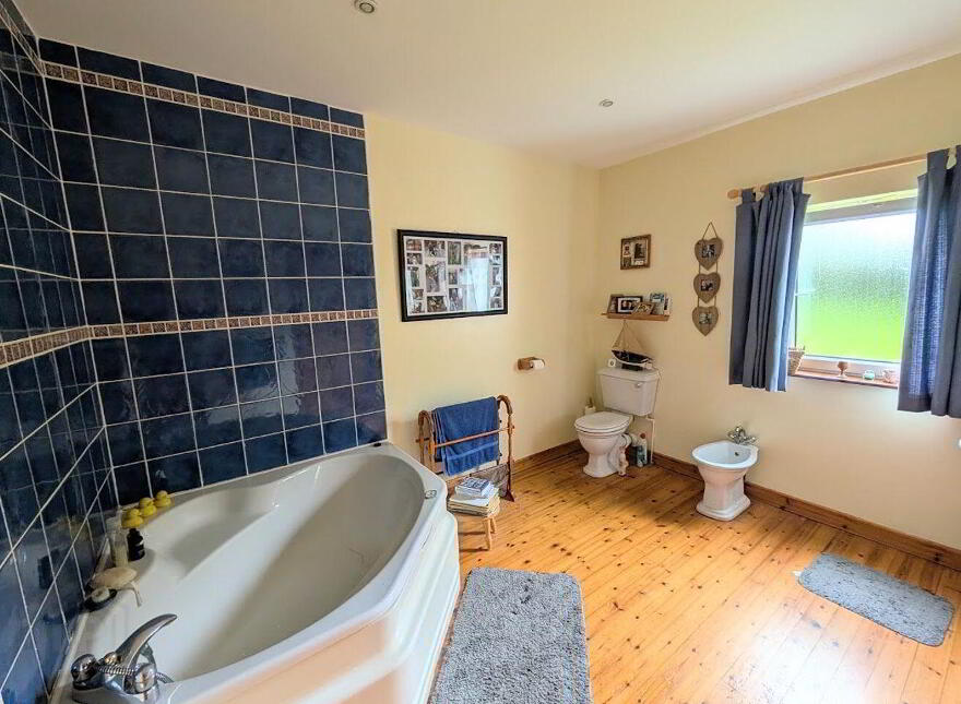 Cleggan Cottage, Ballycahane, Ballinahinch, Ballinahinch, V94P2P0