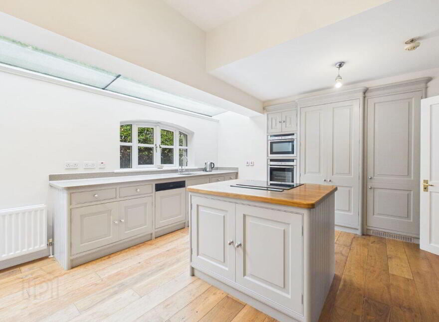 Chestnut House, Rolestown, Swords, K67C8Y8