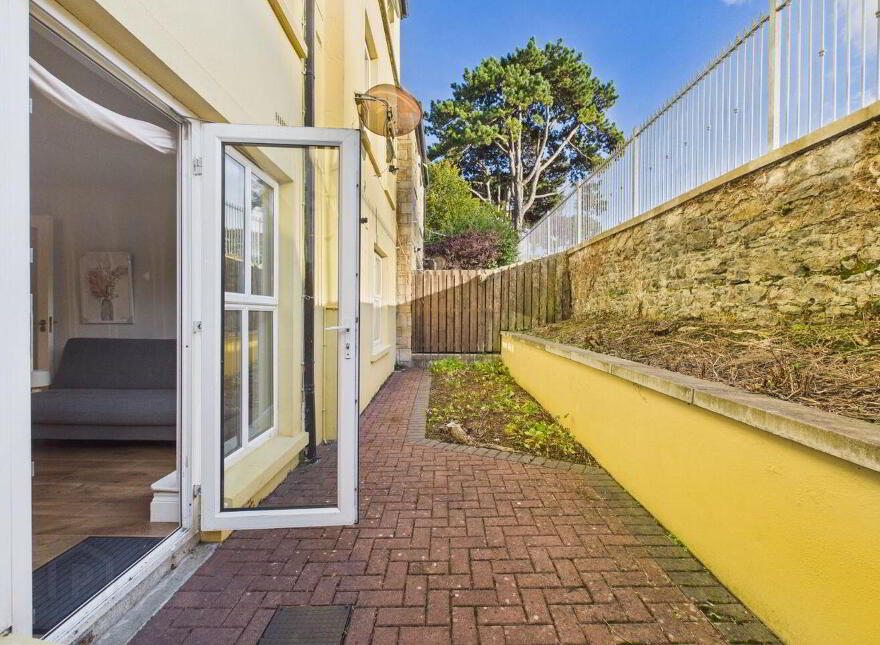 3 Carnegie Avenue, North Street, Swords, K67XH28
