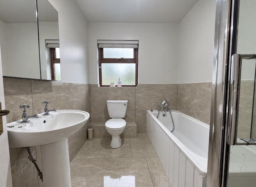 5 Stream Park, Kilkeel, BT34 4DE