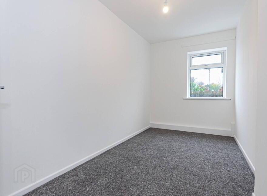 19 Inverary Drive, Sydenham, Belfast, BT4 1RB
