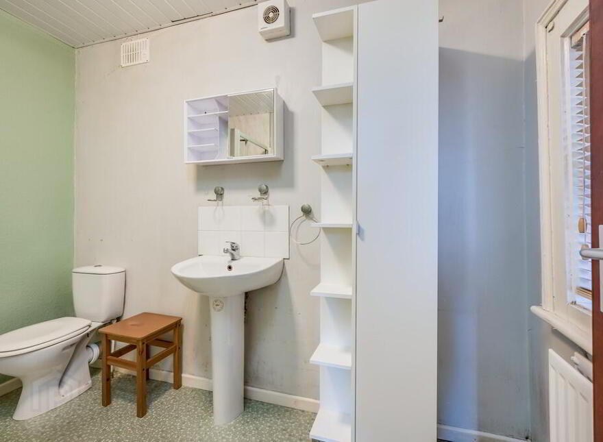 Flat 2, 16 Ireton Street, Belfast, BT7 1LH