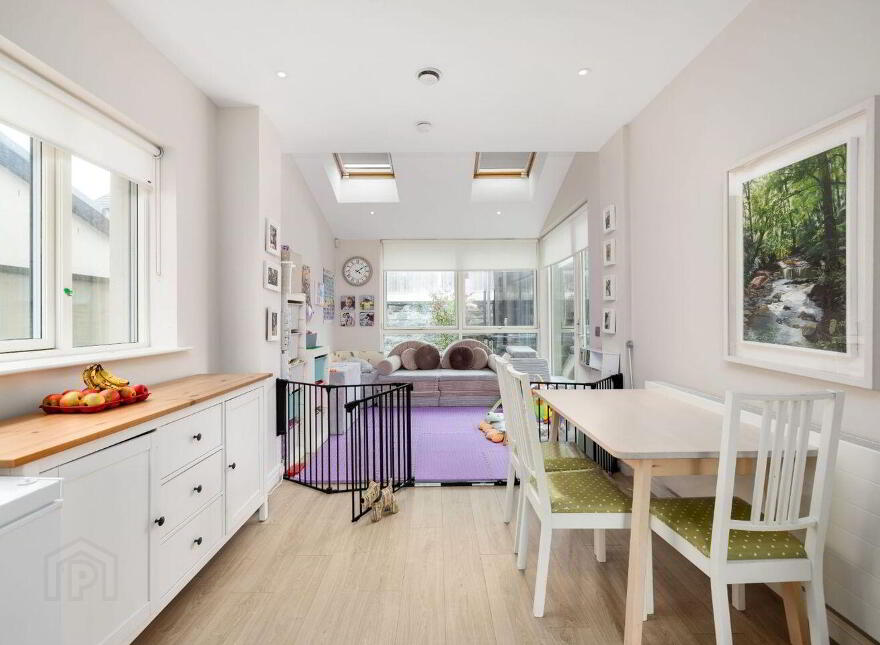 16 The Avenue, Carrickmines Manor, Carrickmines, Carrickmines, D18XAV6