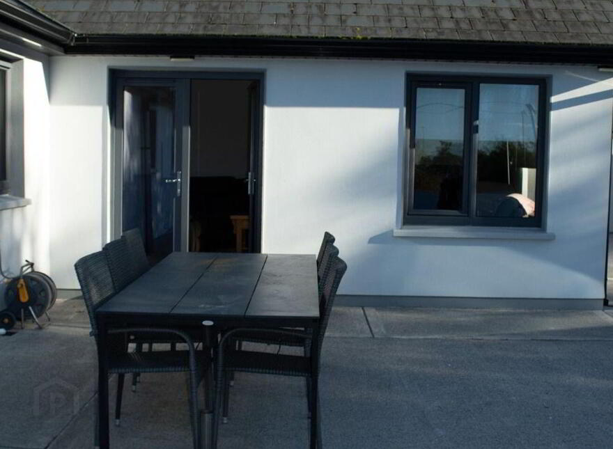 Altamont, Millstreet, P51X9R0