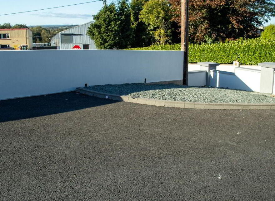 Altamont, Millstreet, P51X9R0