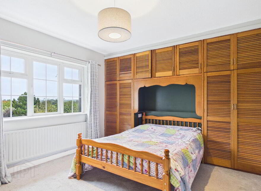 The Green, Holycross, Holycross, E41R250