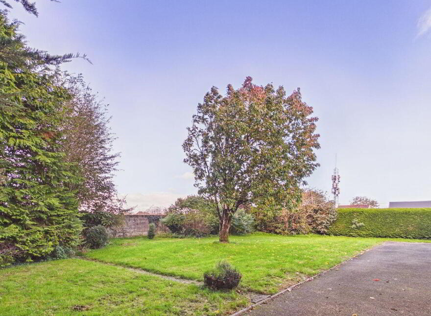 The Green, Holycross, Holycross, E41R250