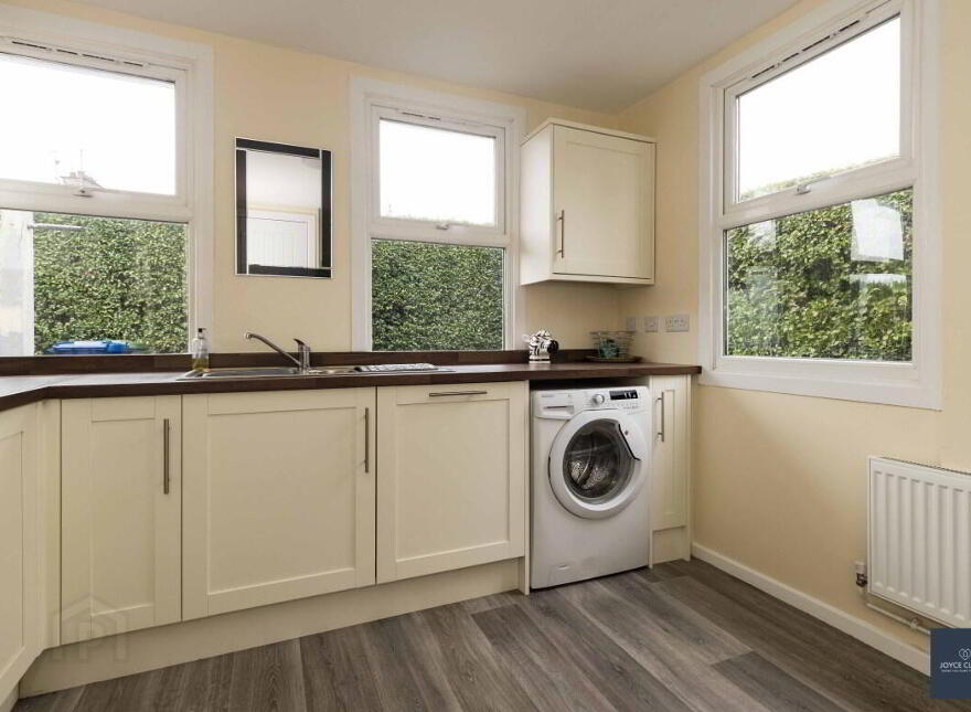 21 Greenview Gardens, Portadown, BT62 4BS