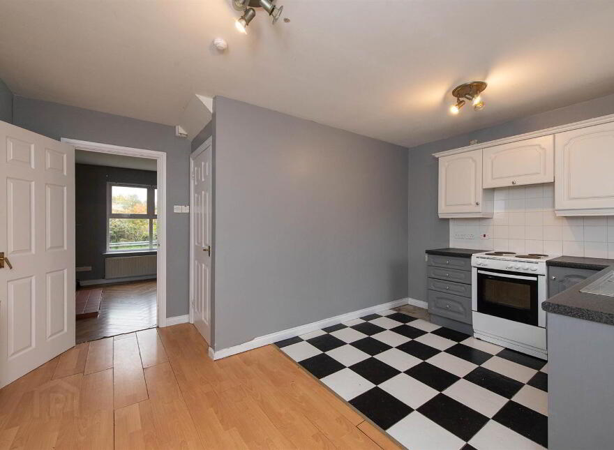 30 Struell Heights, Downpatrick, BT30 6GS
