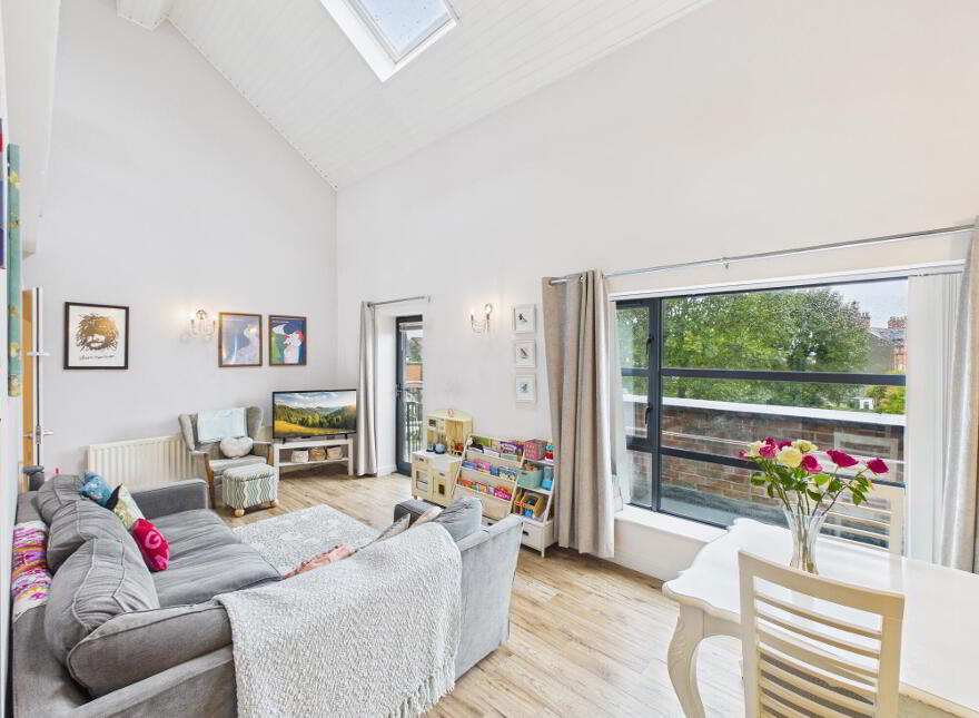 Apartment 8 Carolan Place 45 Rossmore Drive, Ormeau Road, Belfast, BT7 3LA