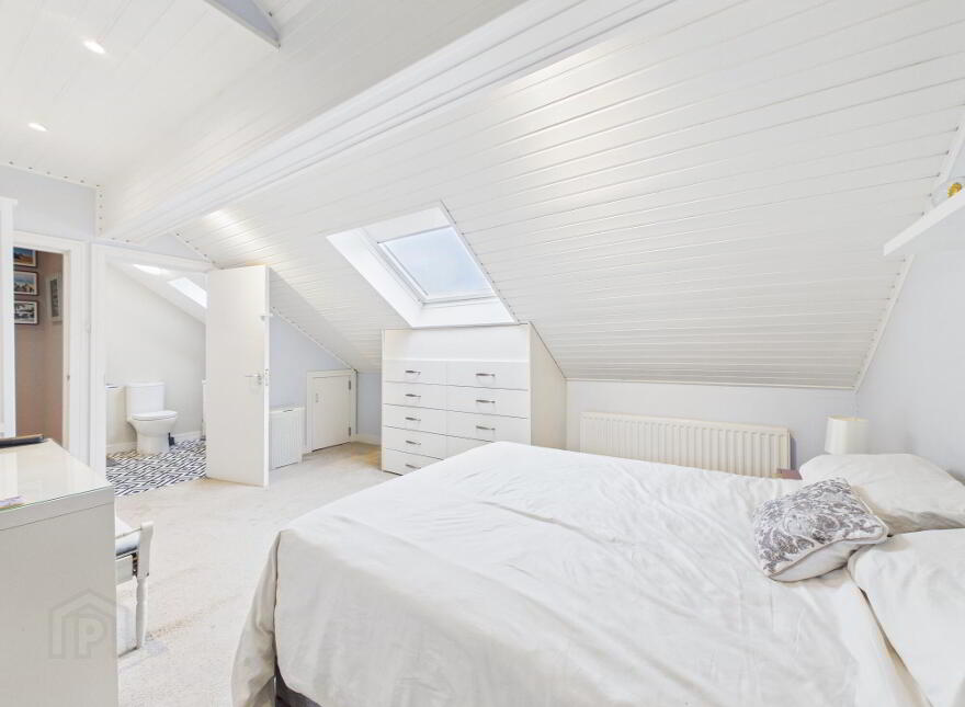 Apartment 8 Carolan Place 45 Rossmore Drive, Ormeau Road, Belfast, BT7 3LA