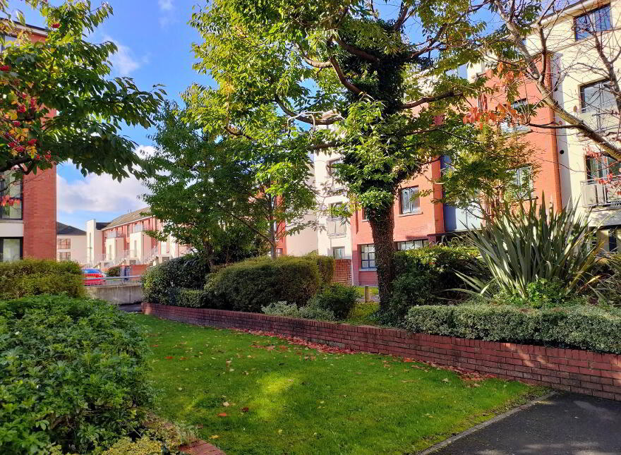 Apt 67 Greenwood Building, 37 - 72 Old Bakers Court, Belfast, BT6 8QZ