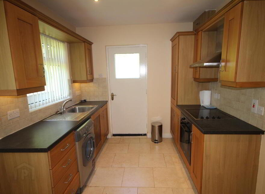 6 Iveagh Park, Downpatrick, BT30 6JZ