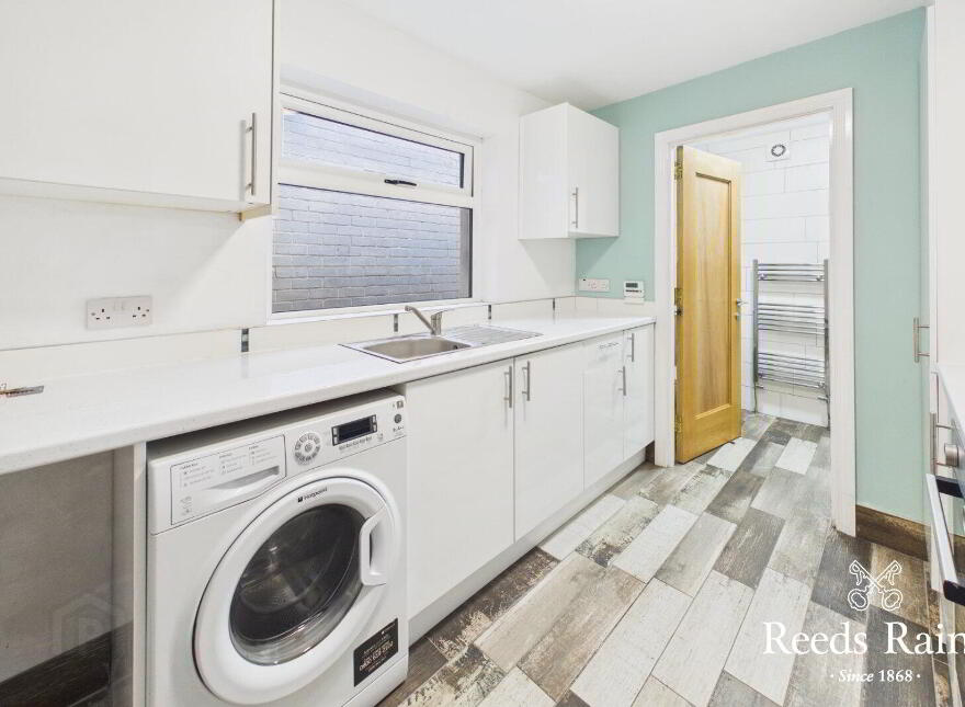 62 Omeath Street, Woodstock Road, Belfast, BT6 8ND