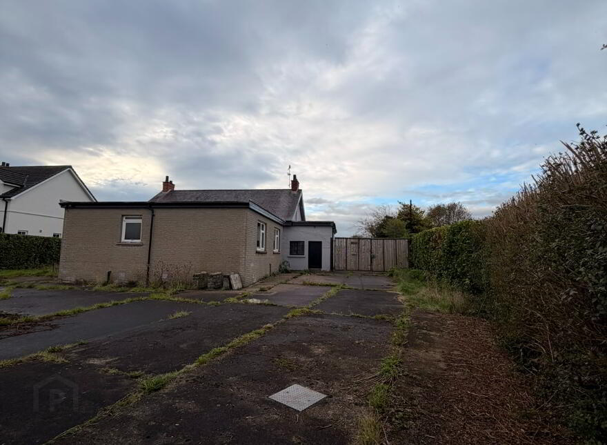 Fairview, 11 Old Kilmore Road, Moira, BT67 0LZ