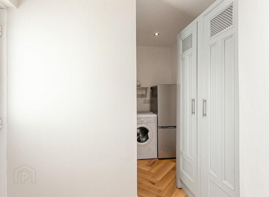 14 Surrey Street, Belfast, BT9 7FS
