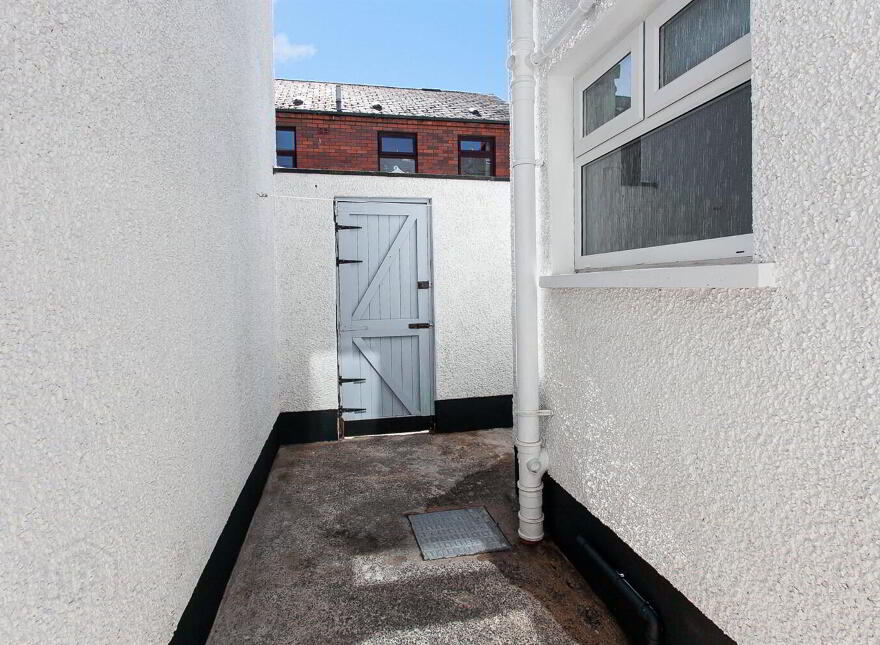 14 Surrey Street, Belfast, BT9 7FS