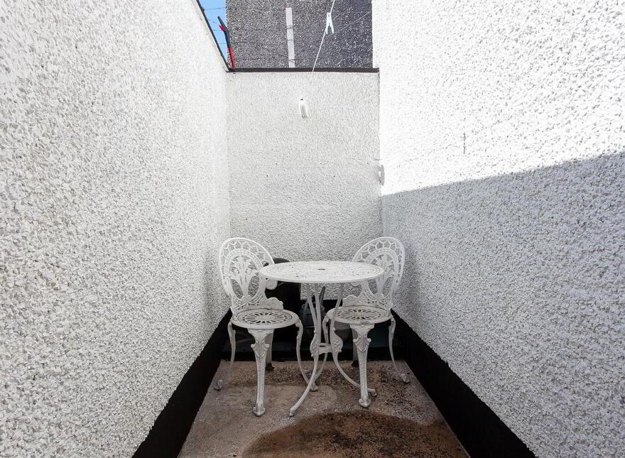 14 Surrey Street, Belfast, BT9 7FS