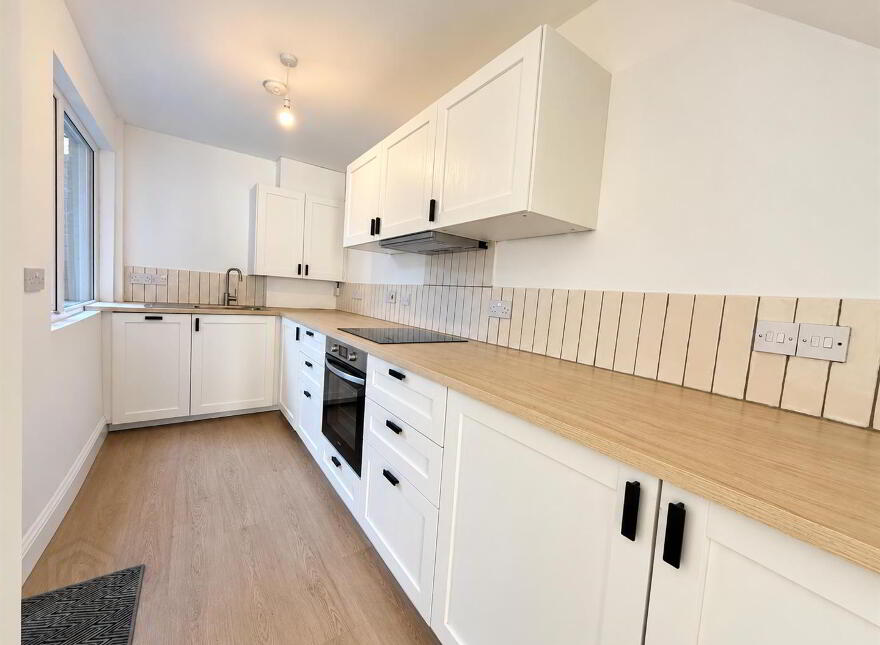 279 Donegall Road, Belfast, BT12 5NB