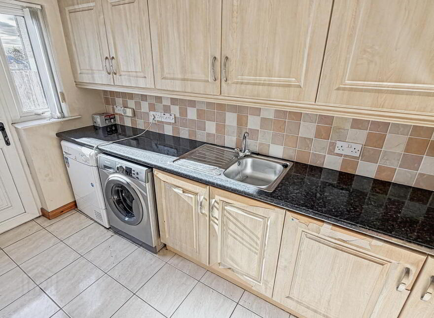 27 Grasmere, Coleraine, BT52 2DJ