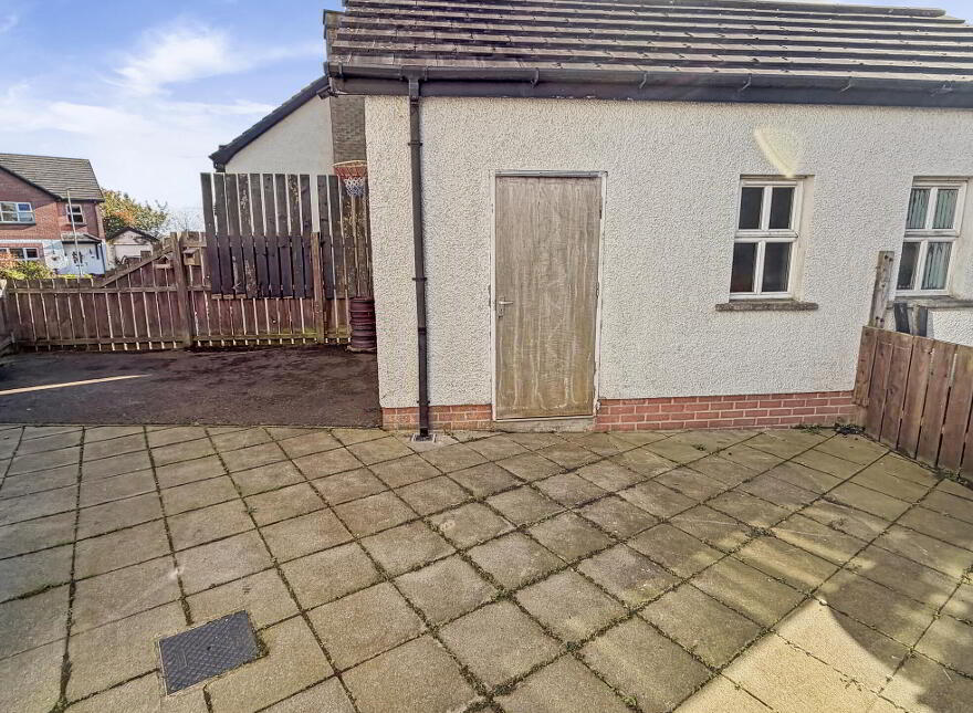 27 Grasmere, Coleraine, BT52 2DJ