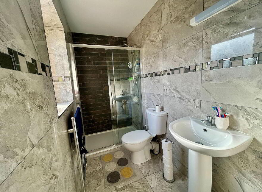 17 The Pines, Avourwen, Drogheda, A92F5NP