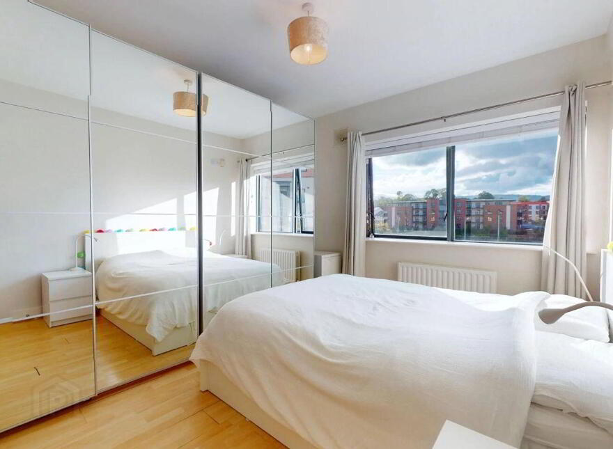 161 The Oval, Block, O Tullyvale, Dublin 18, D18Y840