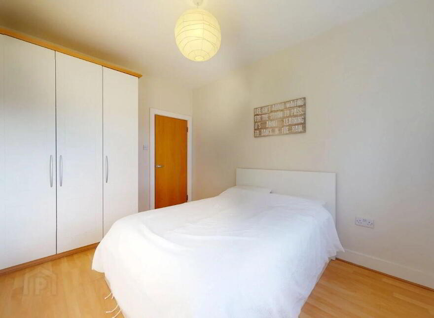 161 The Oval, Block, O Tullyvale, Dublin 18, D18Y840