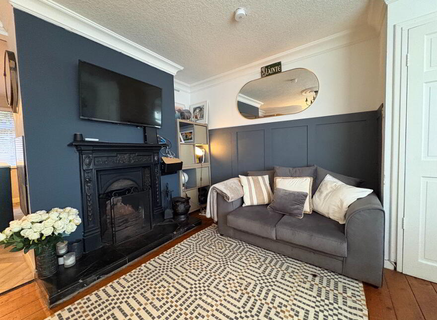 44 Woodbreda Drive, Saintfield Road, Belfast, BT8 7HZ