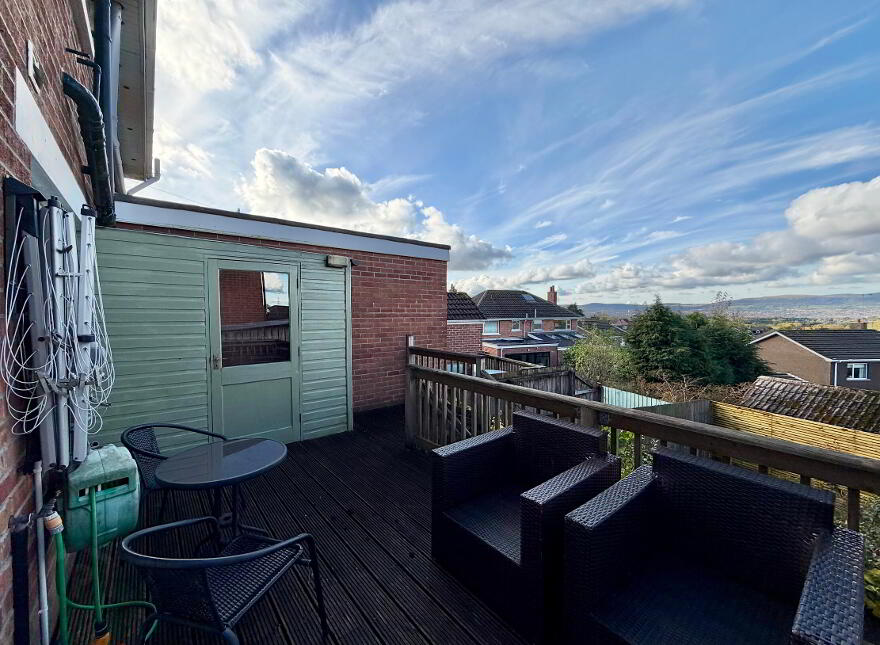 4 Martinville Park, Belfast, BT8 7JH